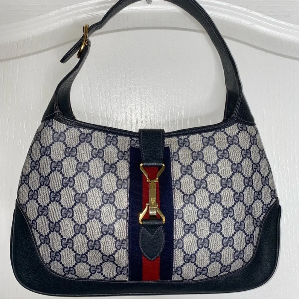 Vintage Gucci Jackie - Picture 4 of 16